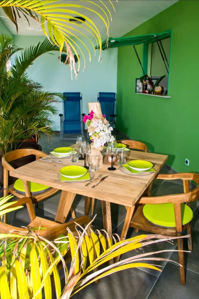 Ti-Pom – Terrasse extérieur