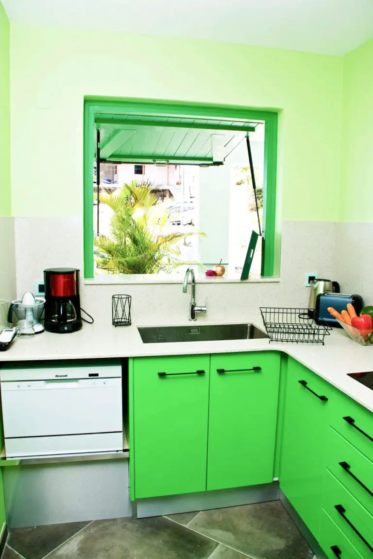 Ti-Pom – Cuisine 3