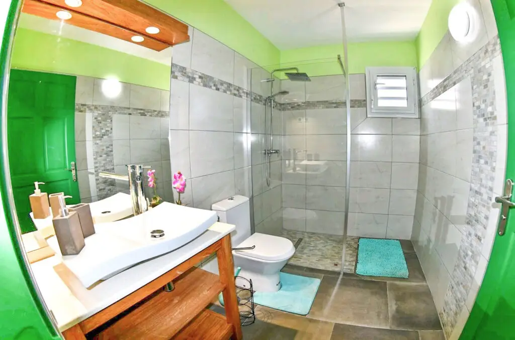 Ti-Pom – Salle de Bain