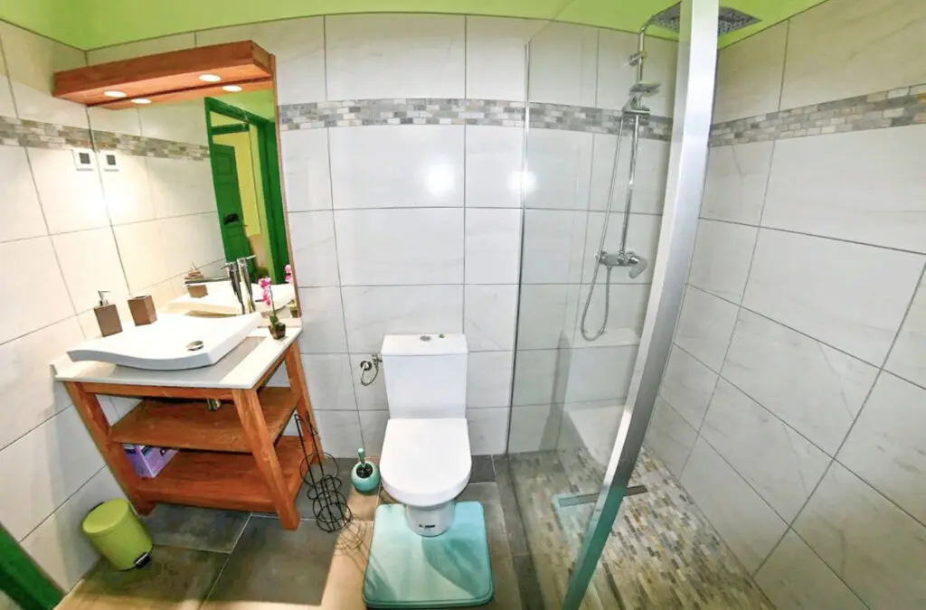 Ti-Pom – Salle de Bain vue 2